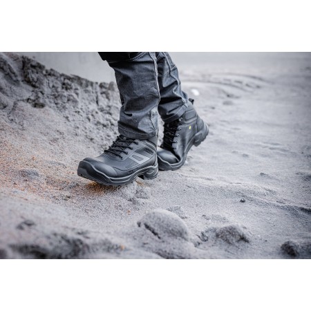 2382 Chaussures de sécurité mi-hautes TITAN S3L Blakläder